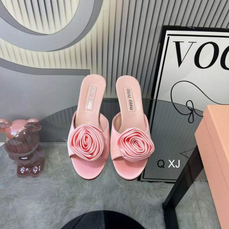 Picture of Miumiu Shoes _SKUMiuMiusz35-406CMXJ040218026